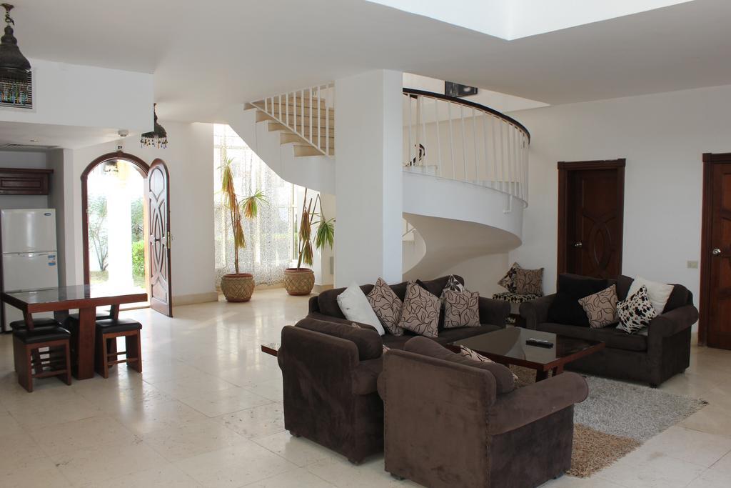 Вилла Carlton Luxury *